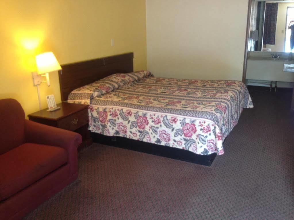 Guest Inn Лебанон Екстер'єр фото
